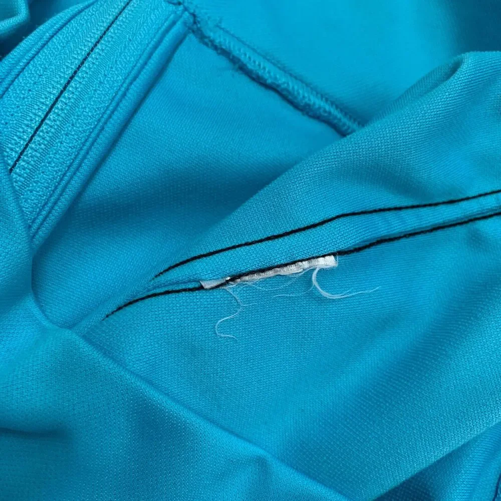 Nike Jacket Womens S Small Peacock Full Zip FIT Dry Hooded Raglan Sleeves Pocket